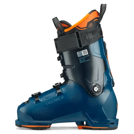 The medial side of the Mach1 120 is all blue on the lower and also on the spine of the cuff