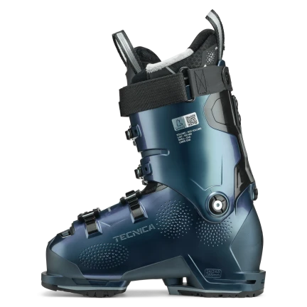 The plastic on the medial side of the boot have a shiny look, but the heel and toe have a matte finish