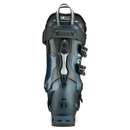T-Drive technology allows the boot to function more efficiently, resulting in a smooth, consistent flex and better performance while using less energy for all-day performance.