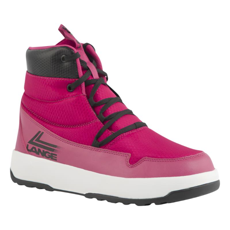 The laces on this after ski boot are black